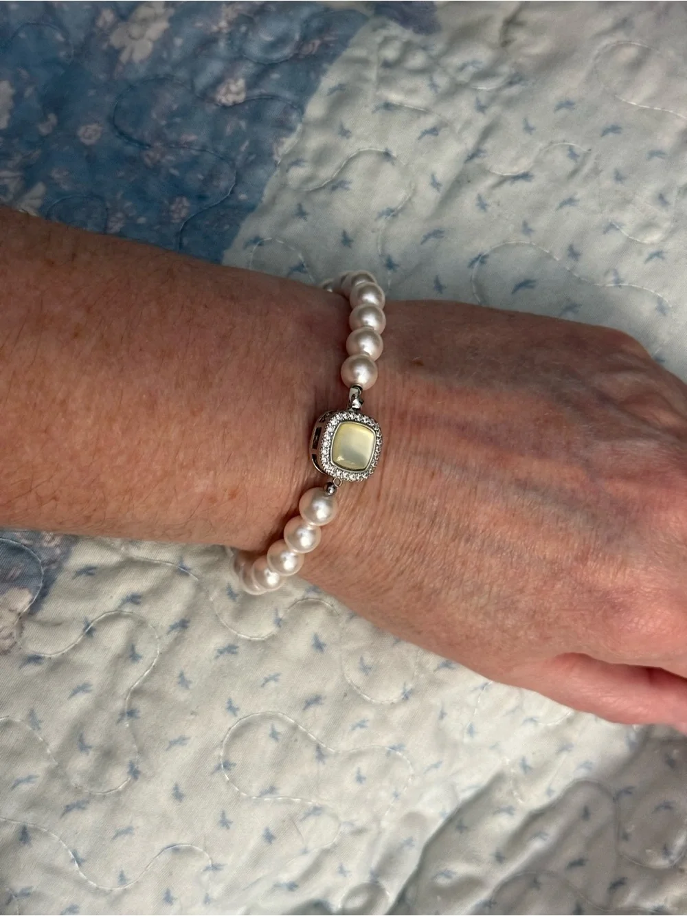 NWT-French Style Layered CZ Inlaid Square Pearl Bracelet